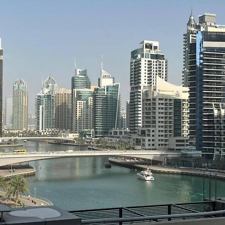 Luxurious 1 Bedroom Apartment In The Dubai Marina! المظهر الخارجي الصورة