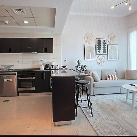 Luxurious 1 Bedroom Apartment In The Dubai Marina! المظهر الخارجي الصورة