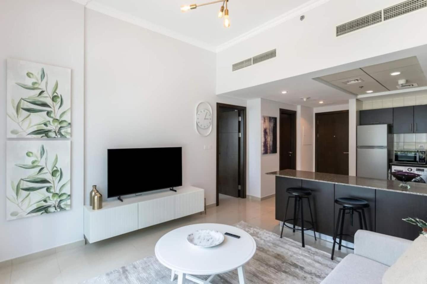 Luxurious 1 Bedroom Apartment In The Dubai Marina! المظهر الخارجي الصورة