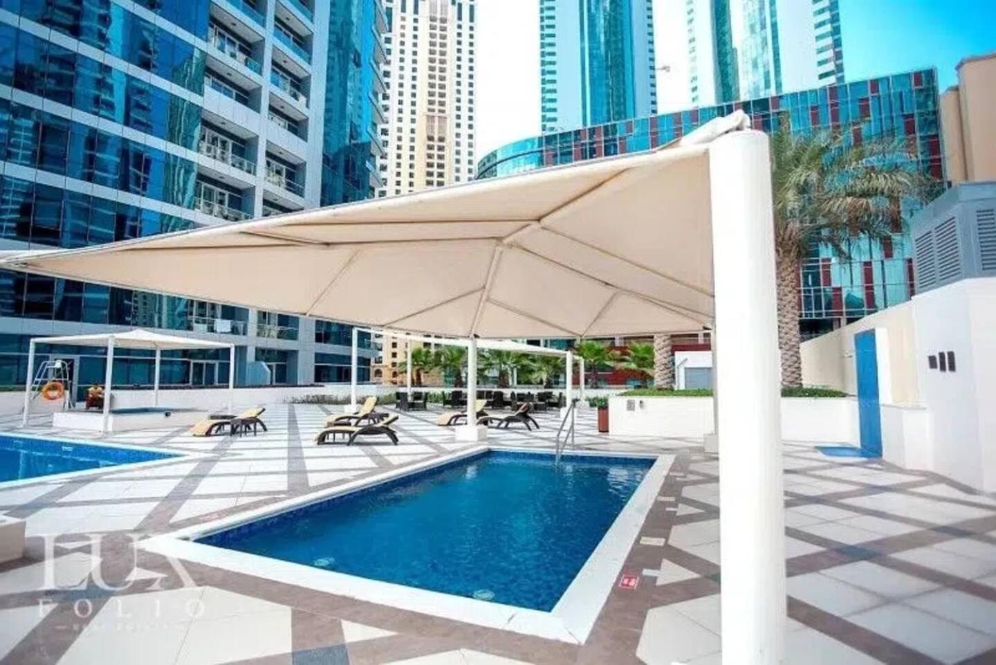 Luxurious 1 Bedroom Apartment In The Dubai Marina! المظهر الخارجي الصورة